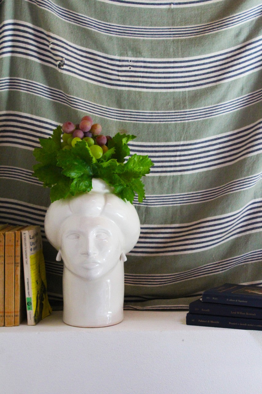 Roxelana Media • Bianco Madonie - Crita Ceramiche di Caltagirone