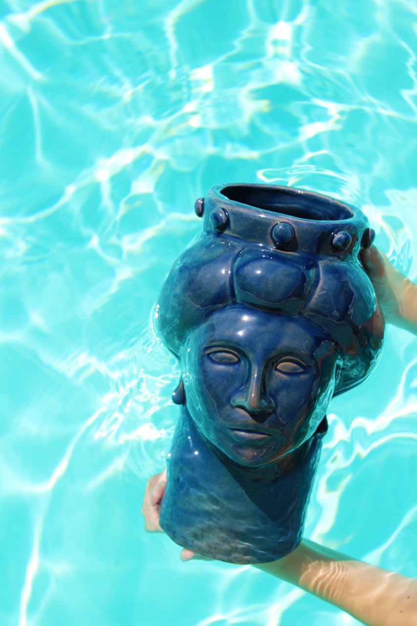 Roxelana Media • Blu Tindari - Crita Ceramiche di Caltagirone